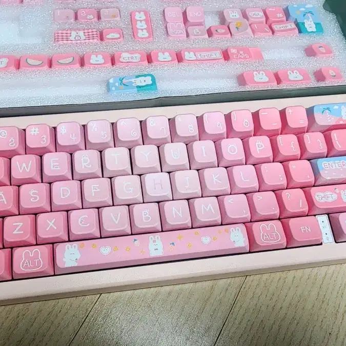 gmk67 커스텀 키보드