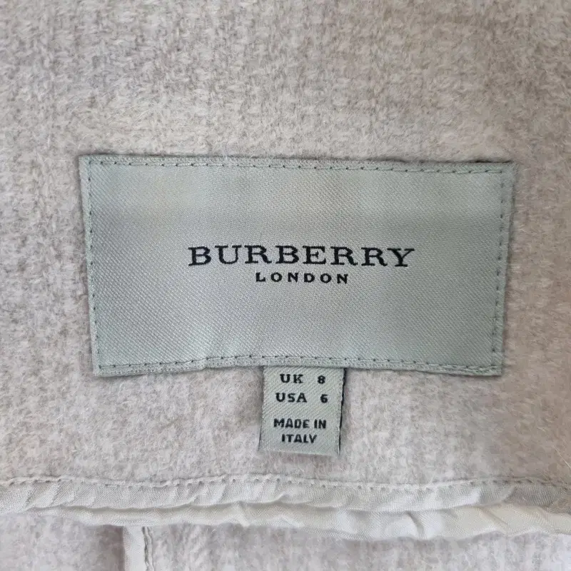 Z4867 BURBERRY 러필 셔링 가디건 자켓 여8SIZE