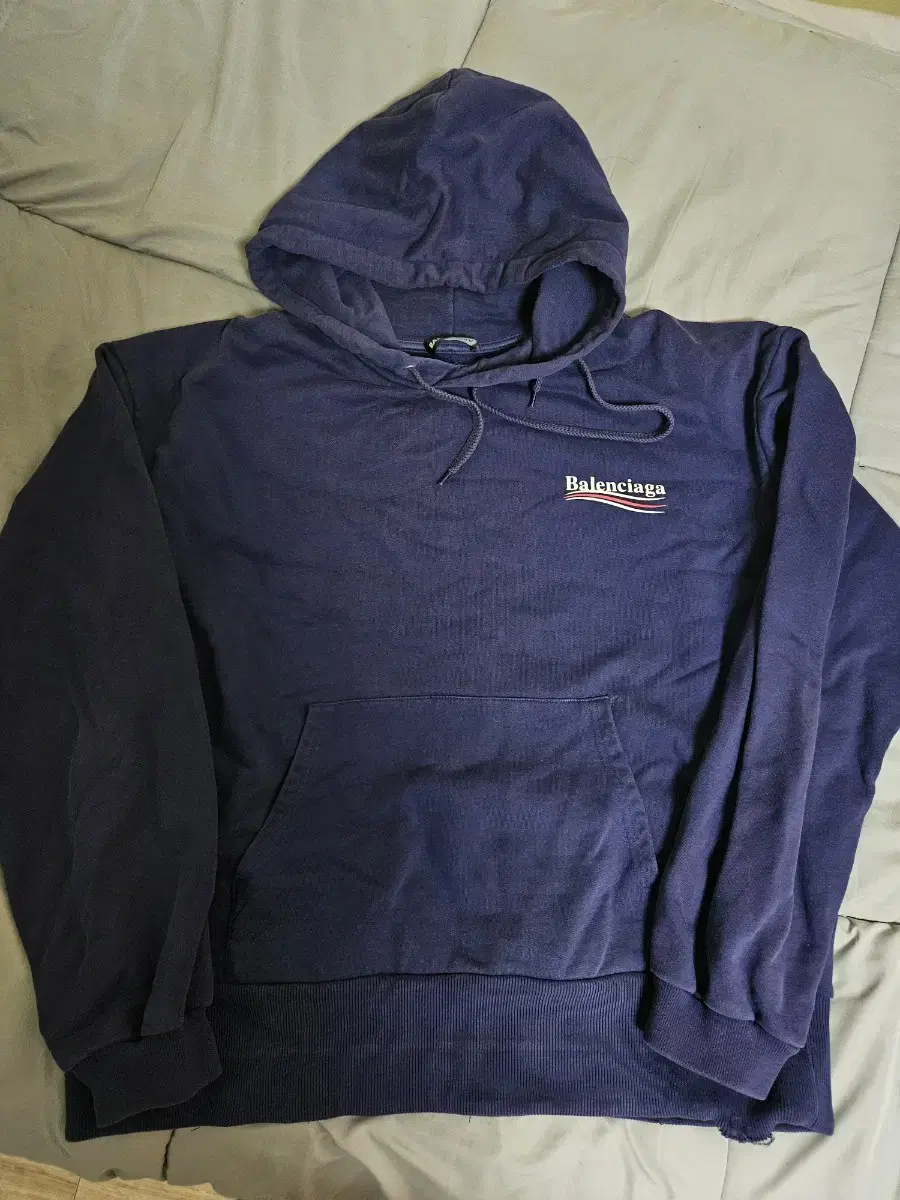 [XXL] Balenciaga Wave Hoodie