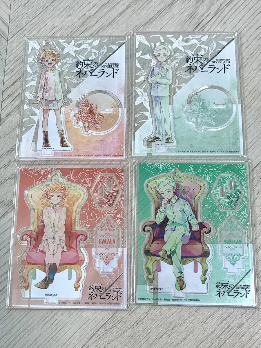 The Promised Neverland About Never Emma Norman Pailton acrylic stand set