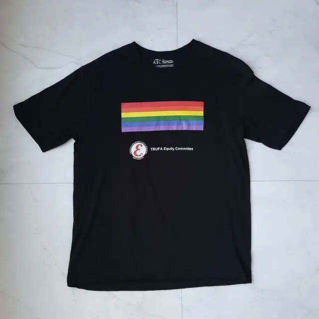 AUTHENTIC T-SHIRT COMPANY 프린팅 반팔 티셔츠