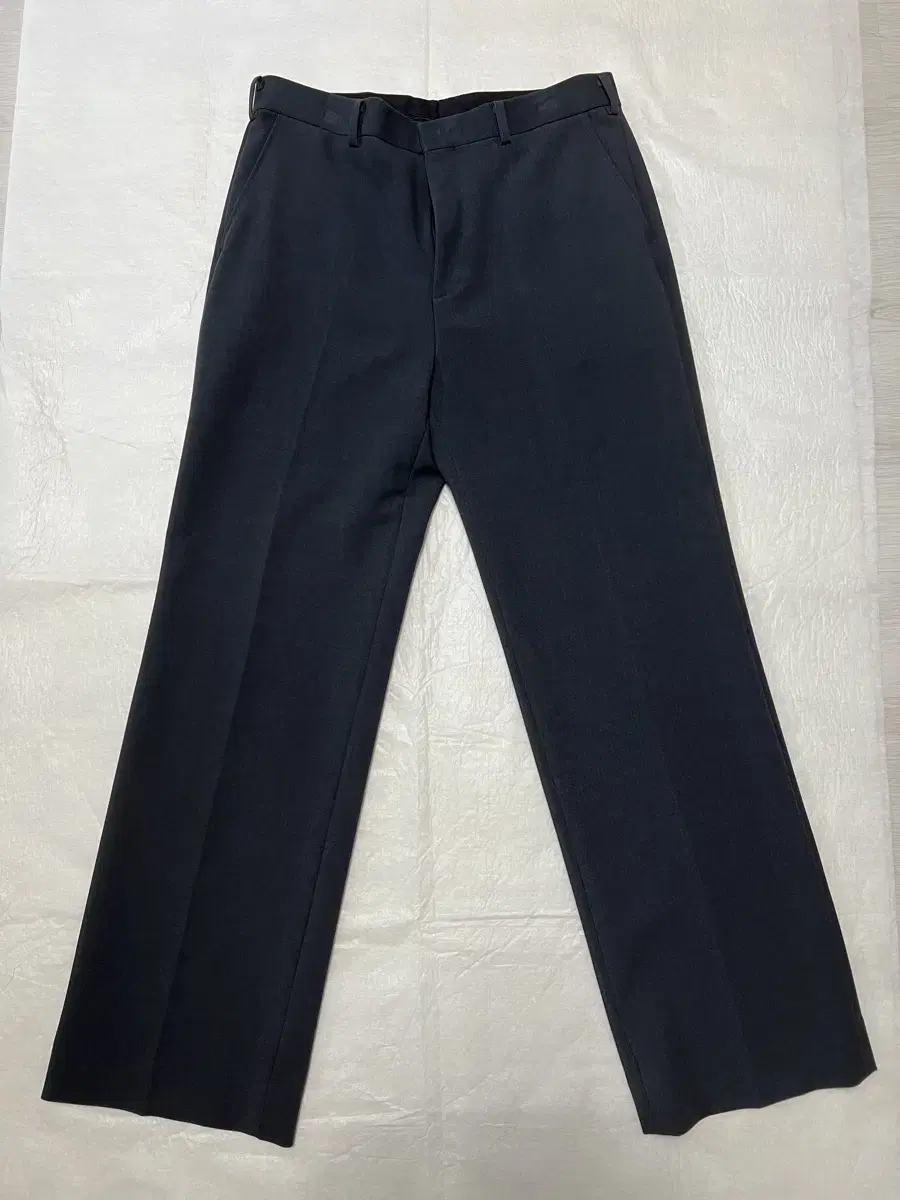 Inspector 203 Charcoal Size 32