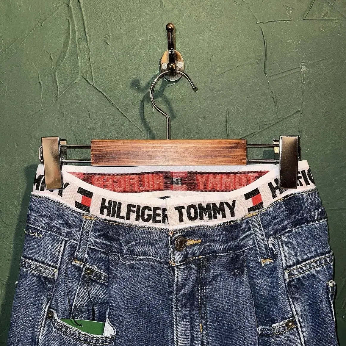 (228) Tommy Hilfiger 타미힐피거 밴딩 핀턱 데님 팬츠