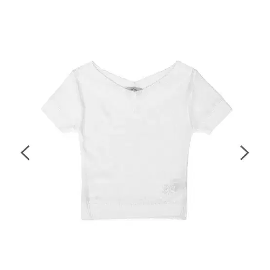 애즈온 샤이 브이넥 반팔니트 SHY V-NECK KNIT / WHITE