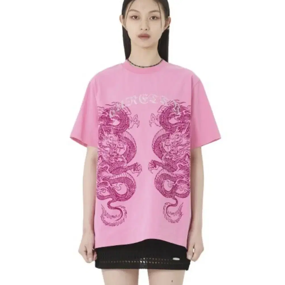 큐리티 큐빅 반팔 DRAGON OVERSIZED T-SHIRT_PINK