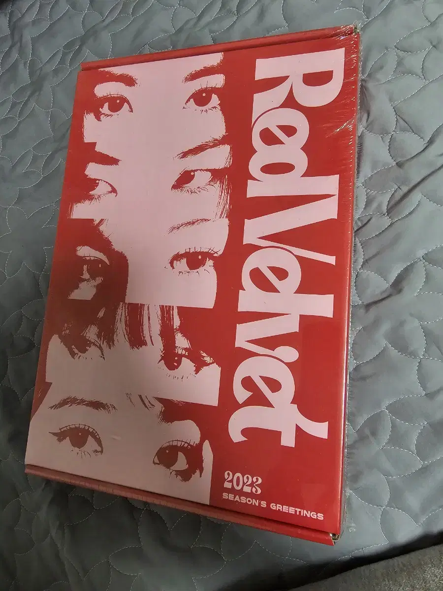 Red Velvet 2023 season's greetings unsealed