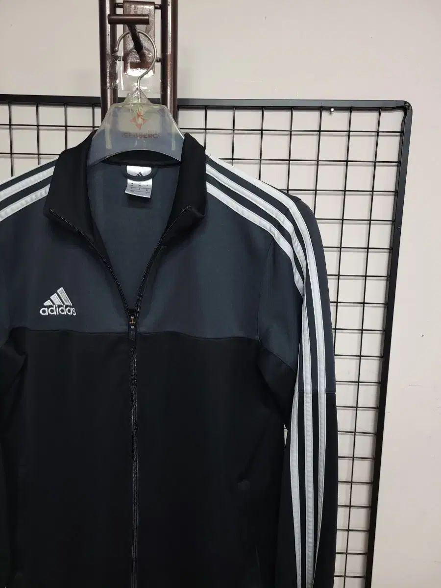 a0098)adidas 3 way training zip up jersey 105