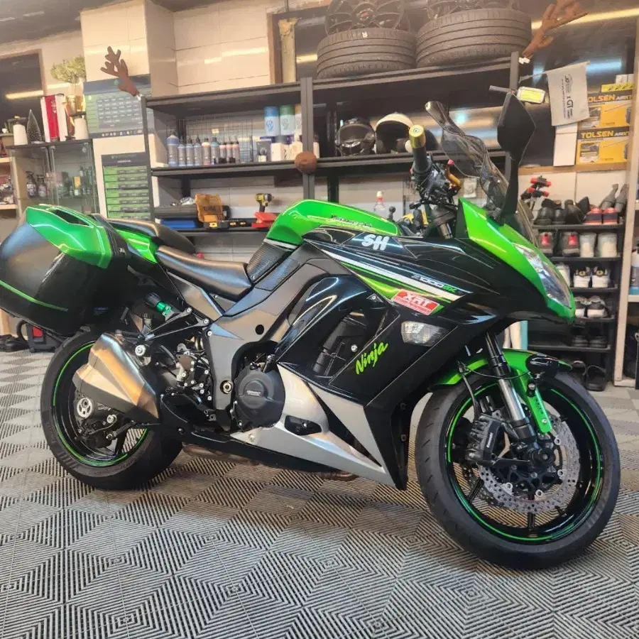 16년식  z1000sx 팝니다 마지막다운