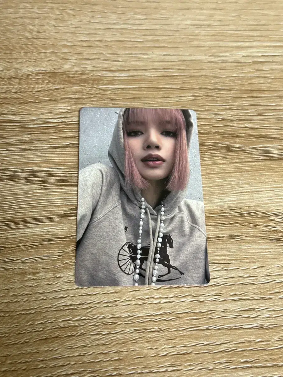 Black Pink lisa Early Bird Membership Photocard