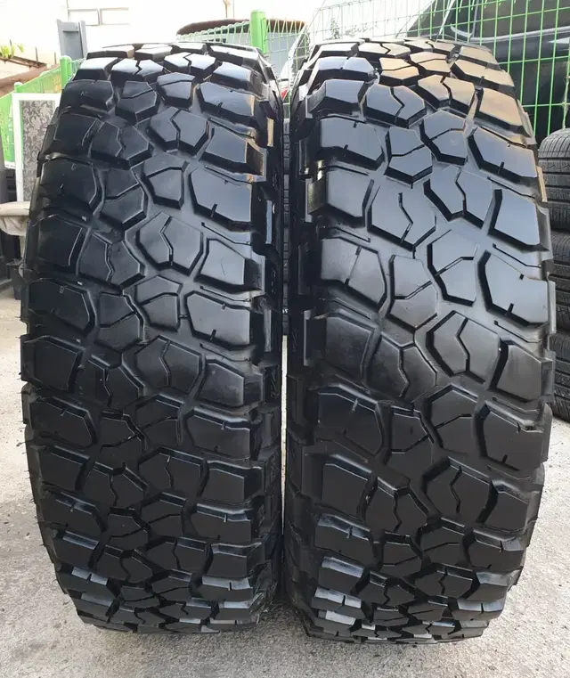 255 75 17 BFGoodrich 중고타이어