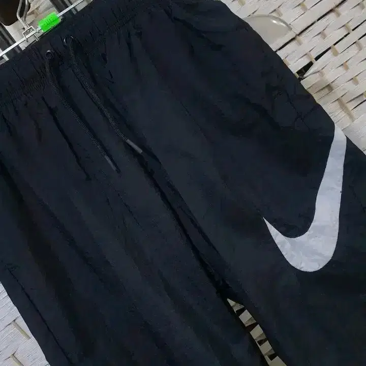 (1142) NIKE 나이키 스포츠 미즈라이즈 우븐 팬츠 S