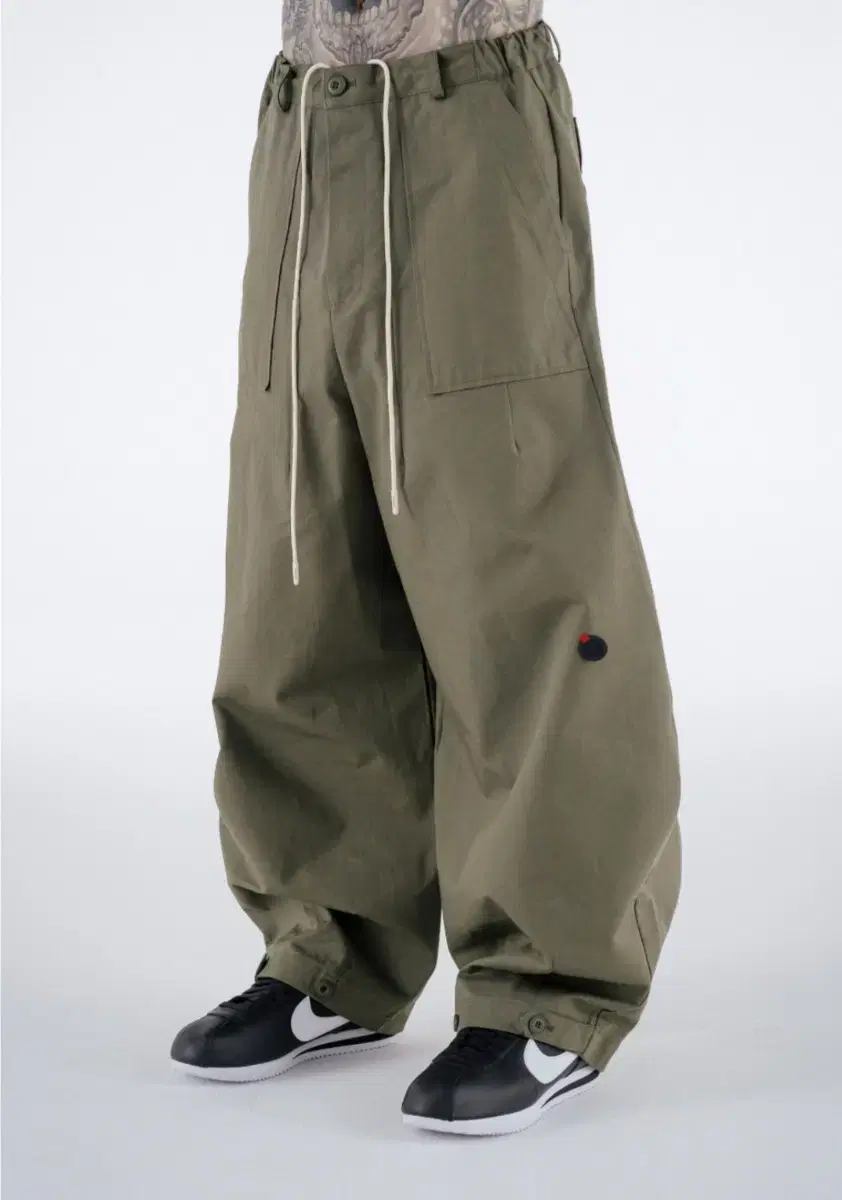 MWOONGWong Balloon-fit work pants