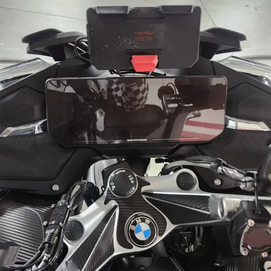 bmw r1250rt  23년 트리플블랙 풀튜닝 만키로