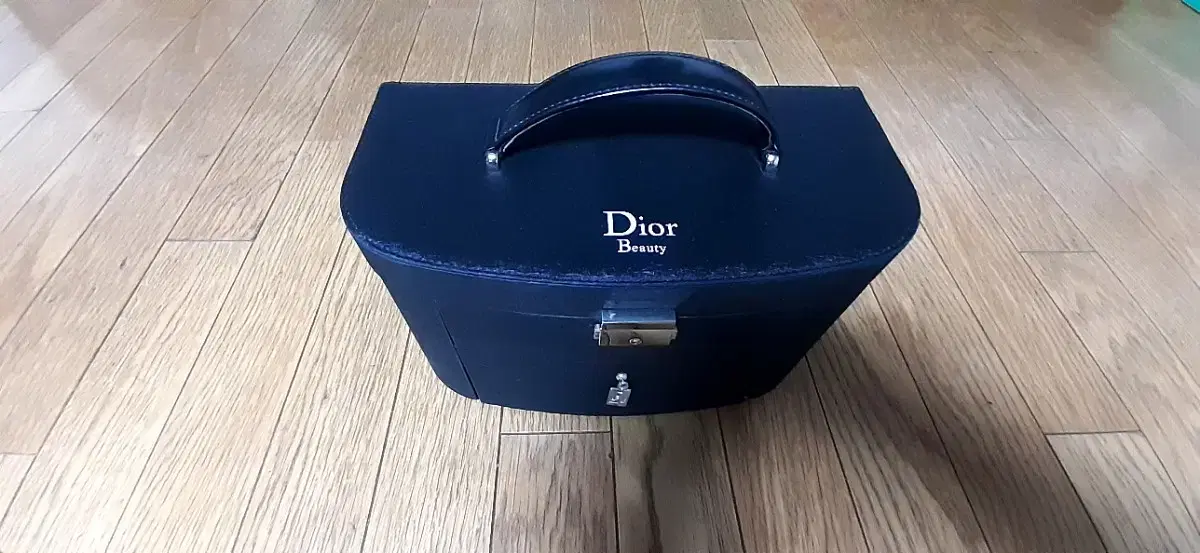 Dior 화장품 악세사리 케이스