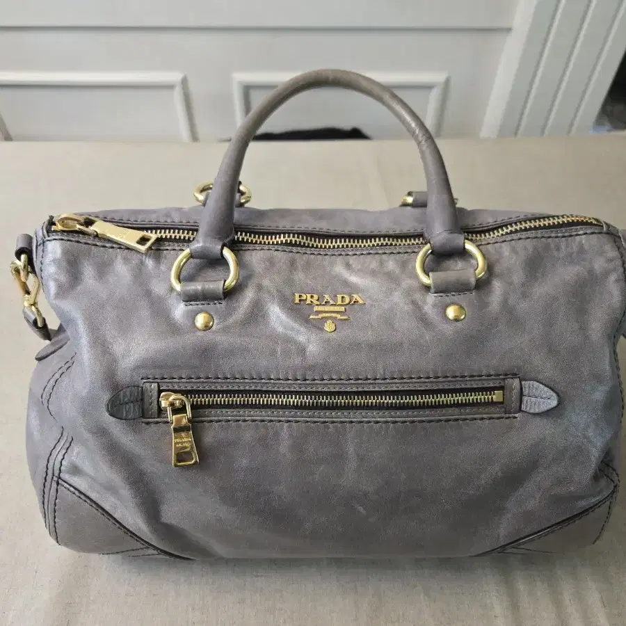 PRADA vitello shine 2way Bag