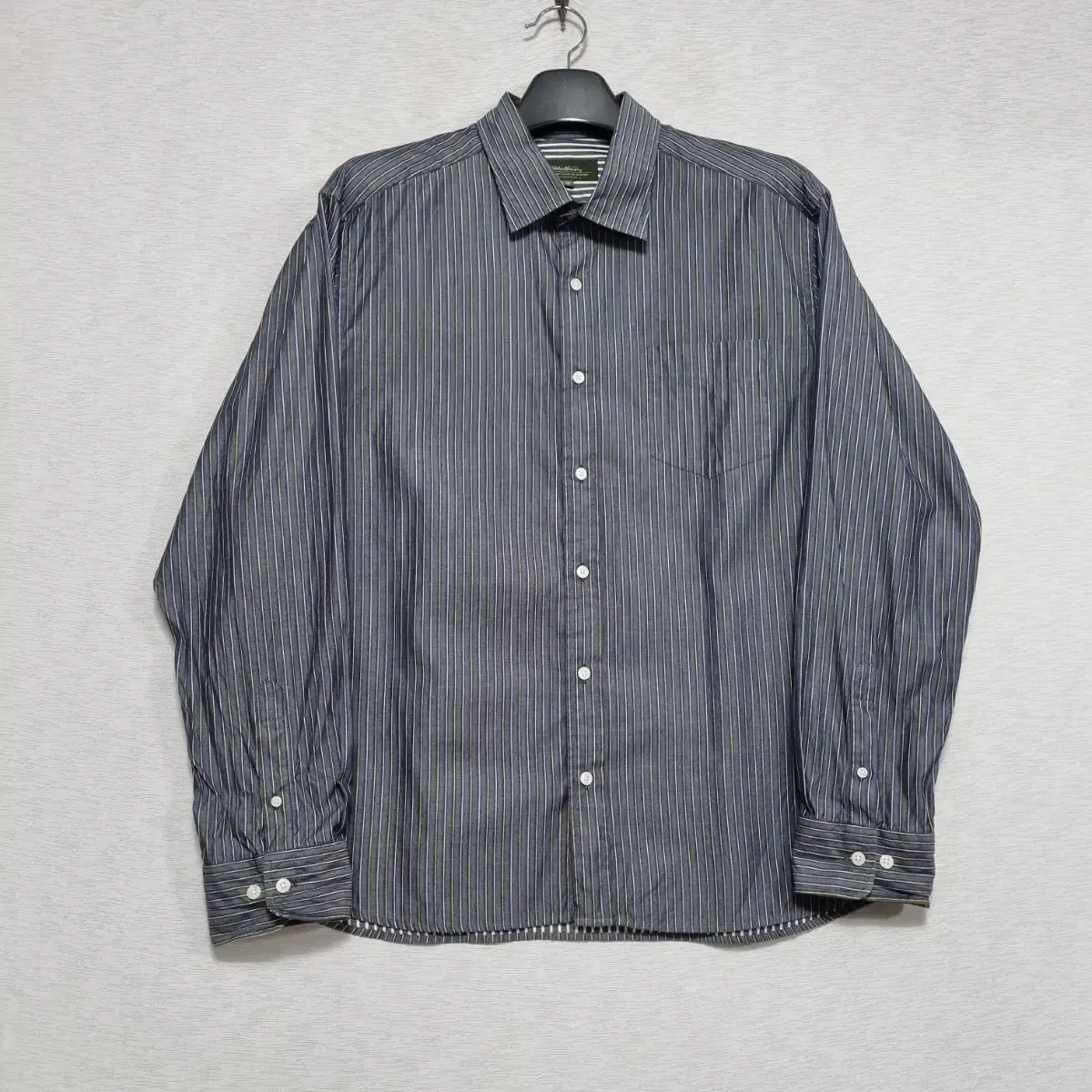 A Eddie Bauer Striped Shirt M105ㅡ0619