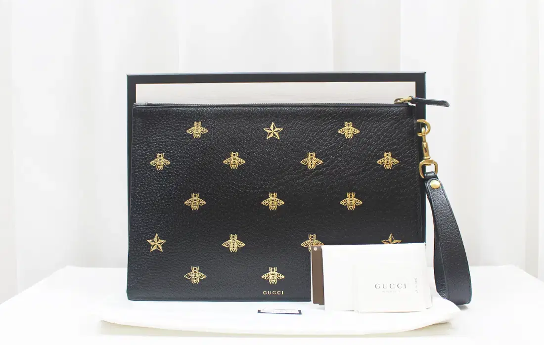 [Pre-Owned] Gucci Vista Leather Pouch Clutch Bag Black 495066