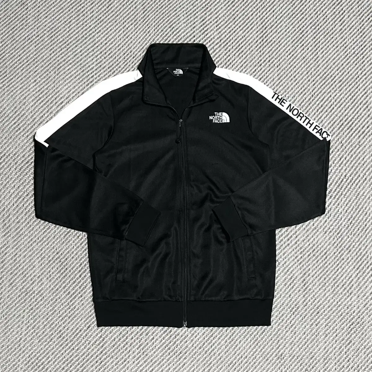 [ S ] Northface 노스페이스 검/흰 트레이닝 져지