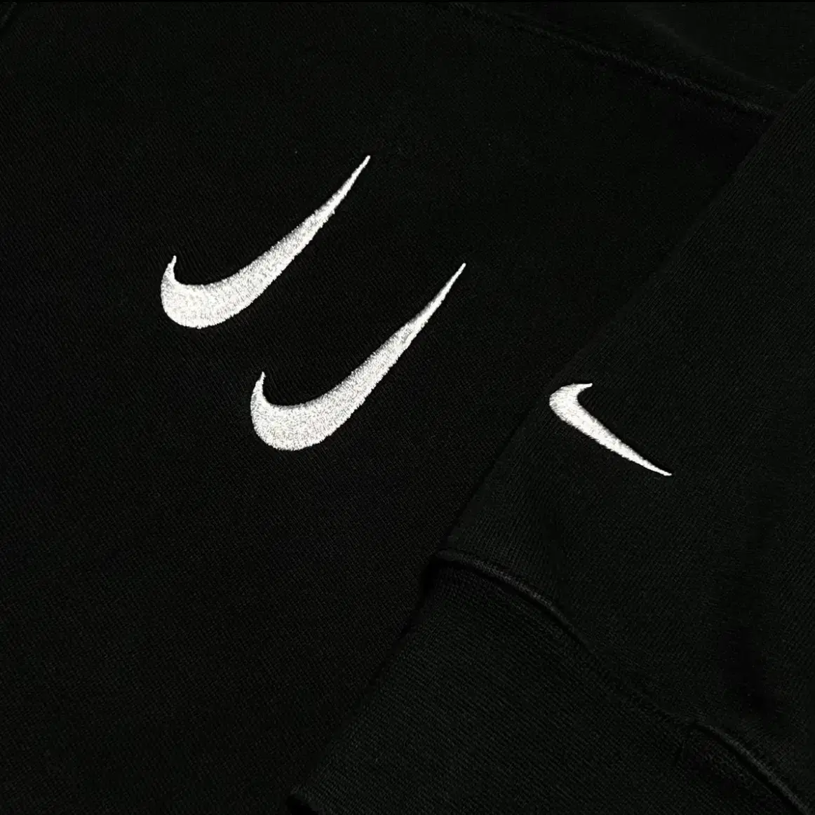 [ L ] Nike 나이키 더블 스우시 빅로고 라운드 맨투맨