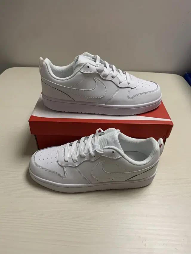 나이키 NIKE GS 스니커즈 코드 버로우2 로우 화이트 BQ544810