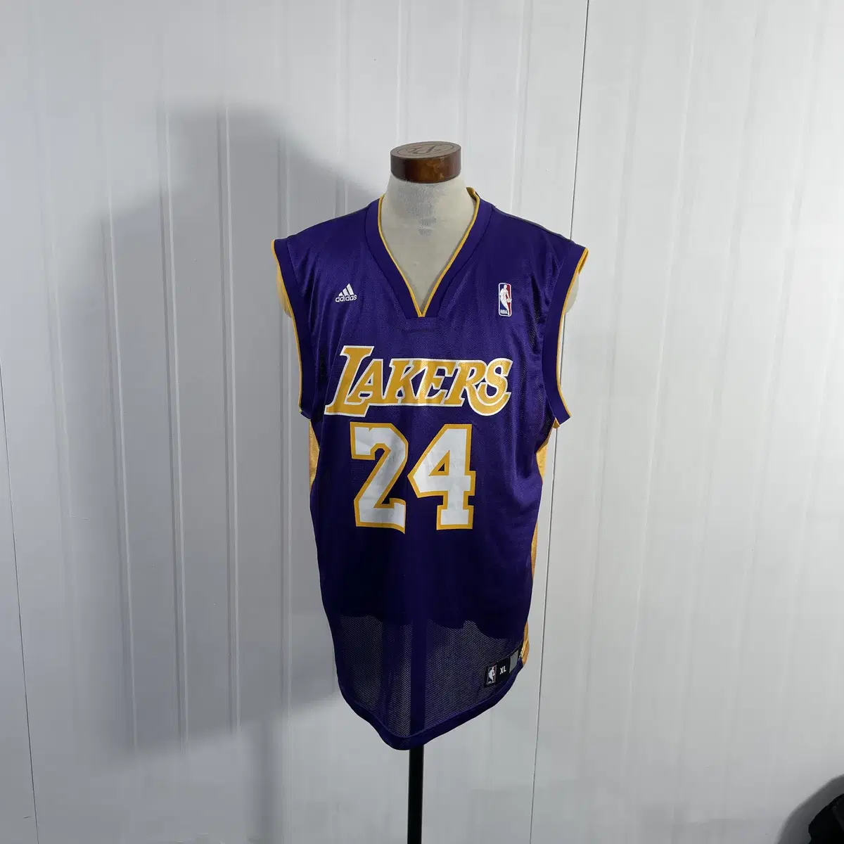 D2 adidas NBA Kobe Bryant Basketball Jersey size 105