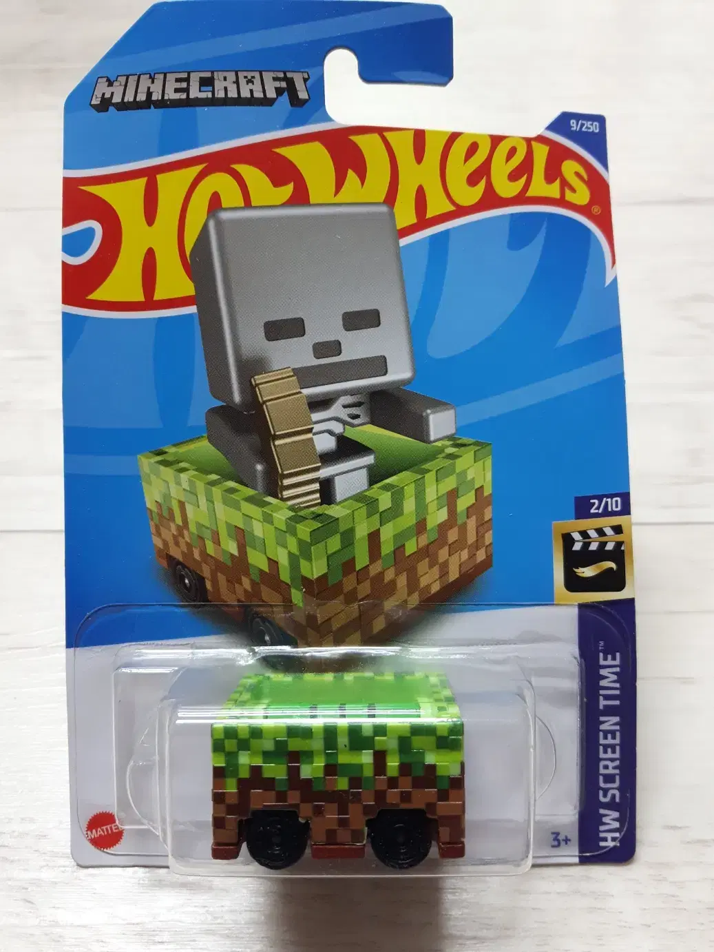 Hot Wheels Minecraft Green Die-Cast Rare sealed New