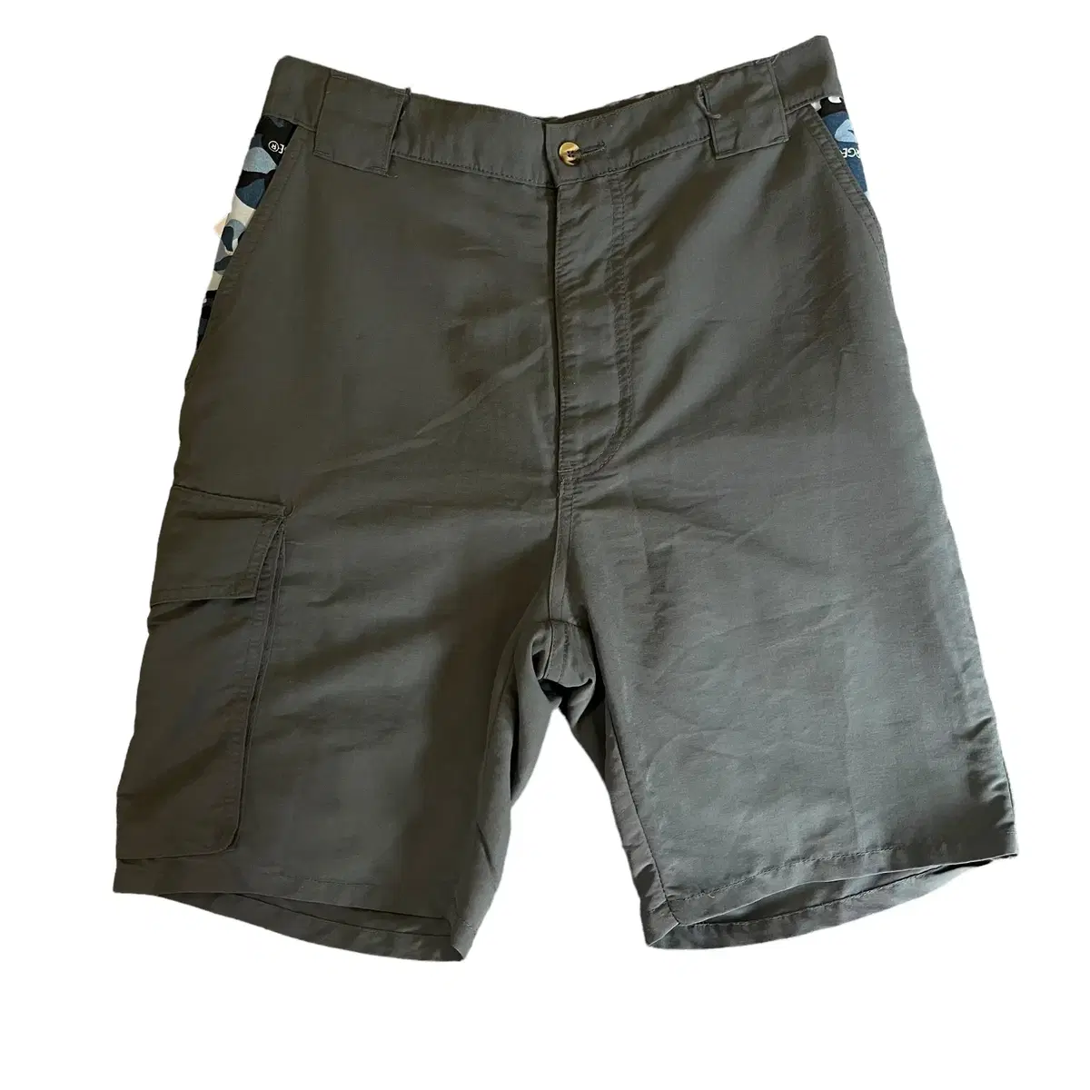 (32) XLARGE Nylon Camo Point Half Pants