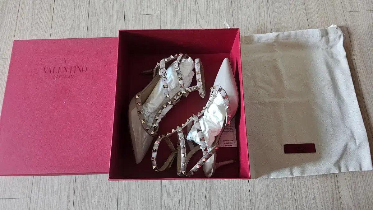 Valentino Rockstud Shoes New 38