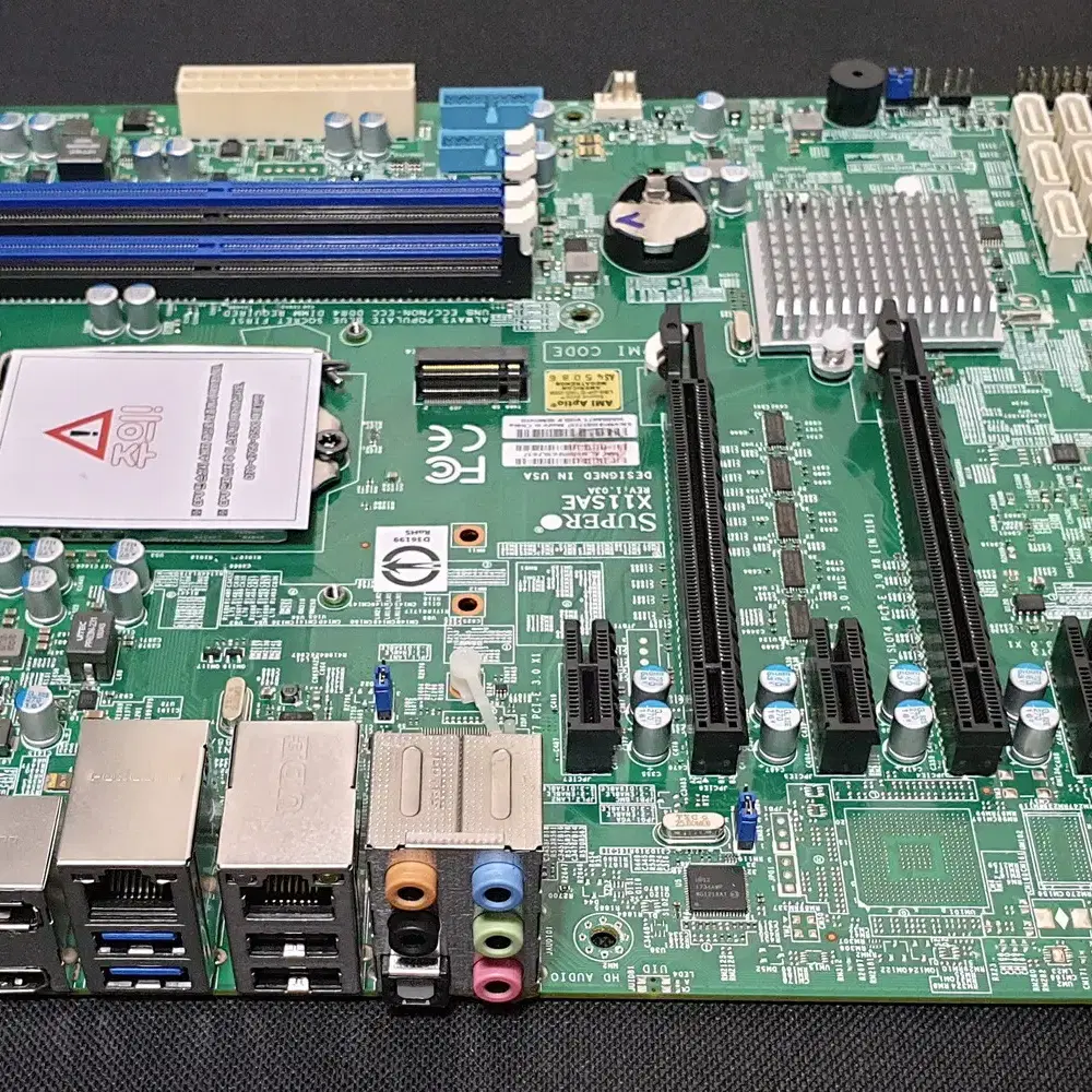 SUPERMICRO X11SAE 인텔 6,7세대 산업용 워크스테이션 MB