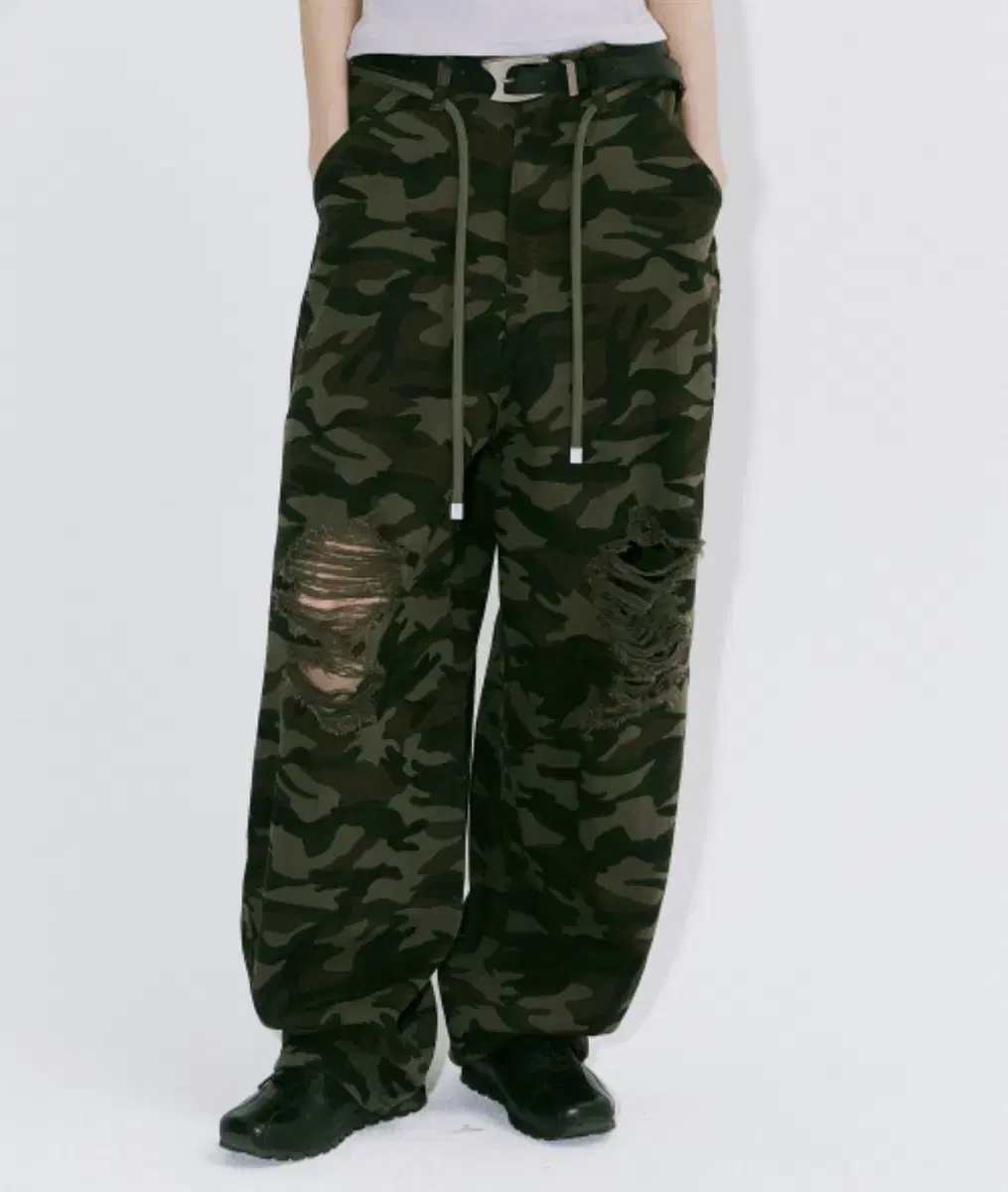 Near-Near Cargo Pants