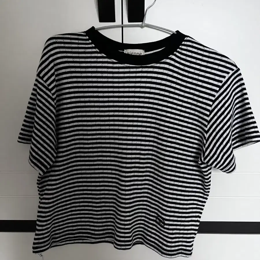 시엔느 Timothy Stripe Top