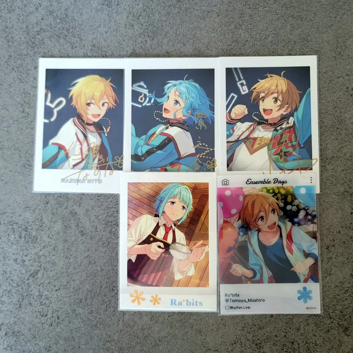 Anstapasha Nayeon,Tomoya,Hajime(0.72 in bulk)