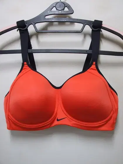 Nike Genuine Sports Functional Bra Top 80D