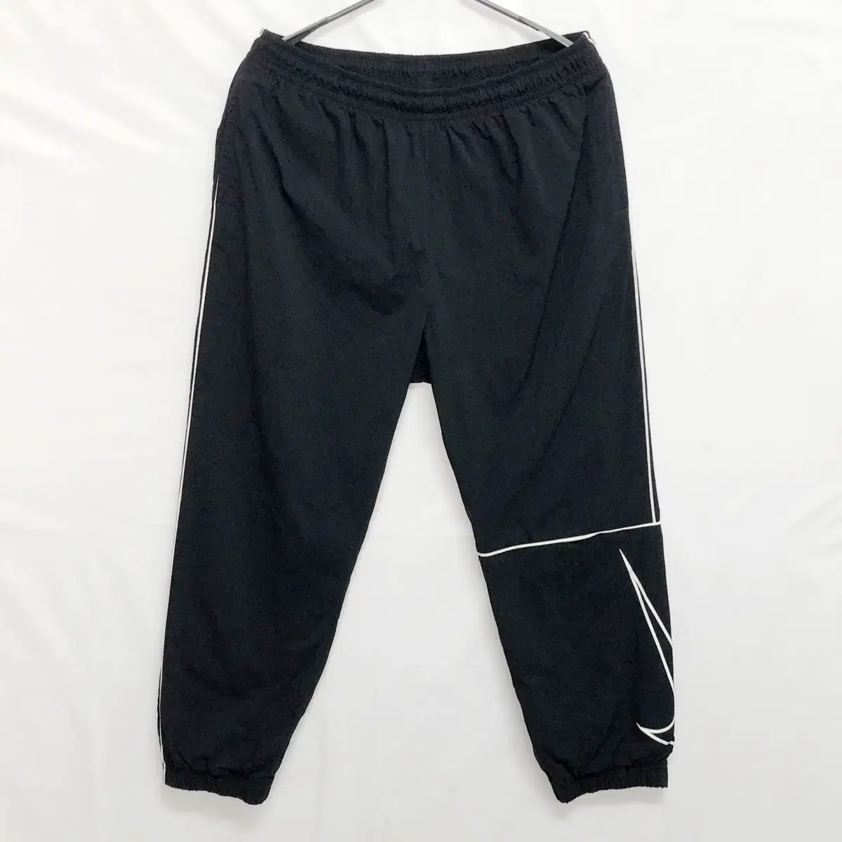 Nike SB Swoosh Track Pants-Men's 34-35/seven sizes