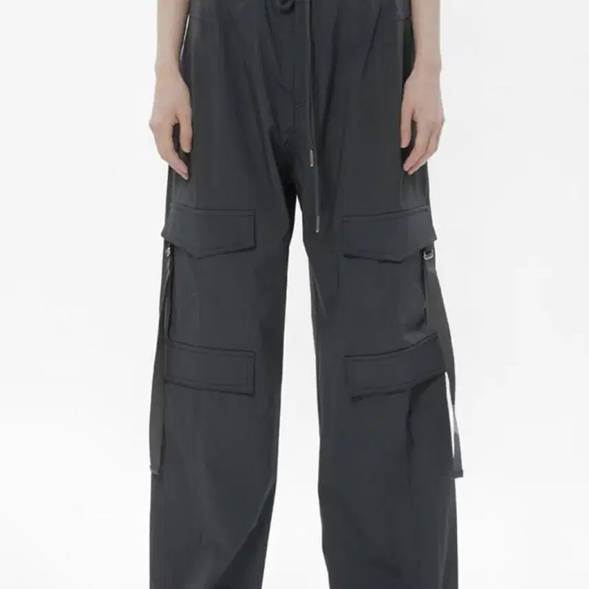 세이스라 STRING CARGO PANTS (거의 새상품)