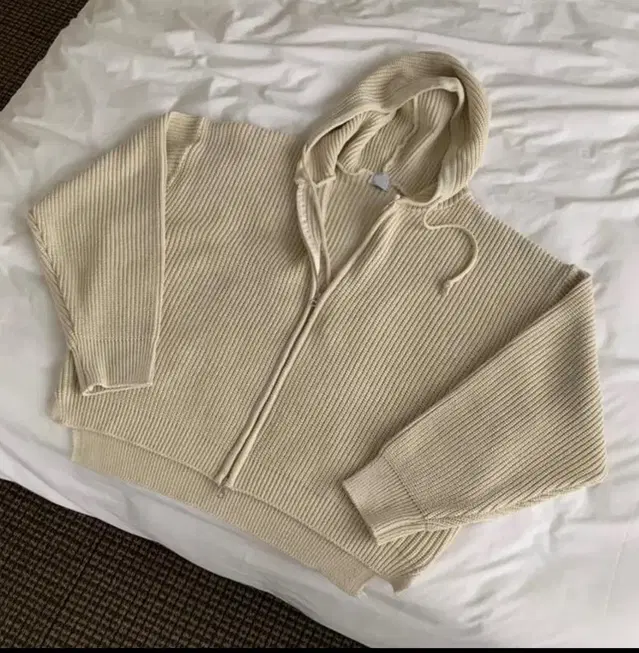 썸남 Kaid Hood Zip Up