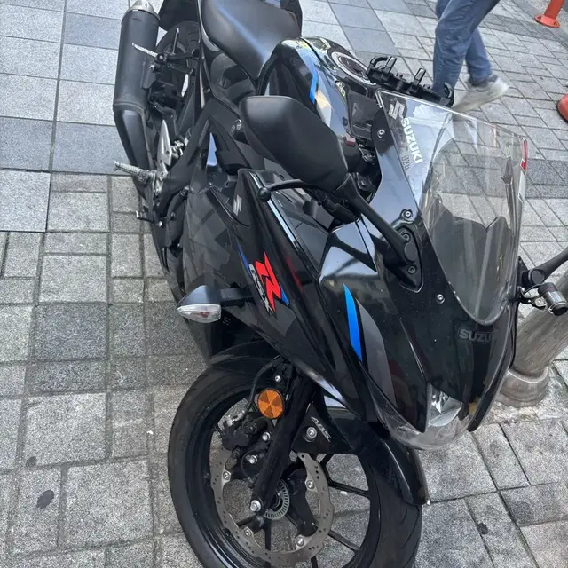 Gsx r125 팔아요