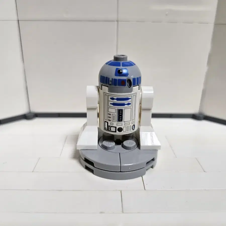 레고 스타워즈 미니피규어 R2-D2