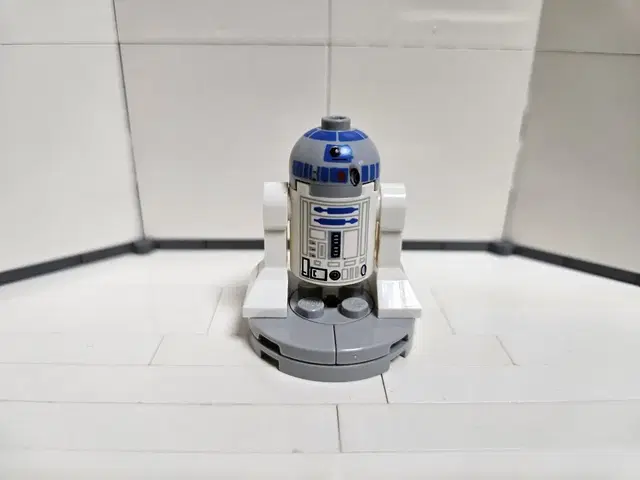 레고 스타워즈 미니피규어 R2-D2