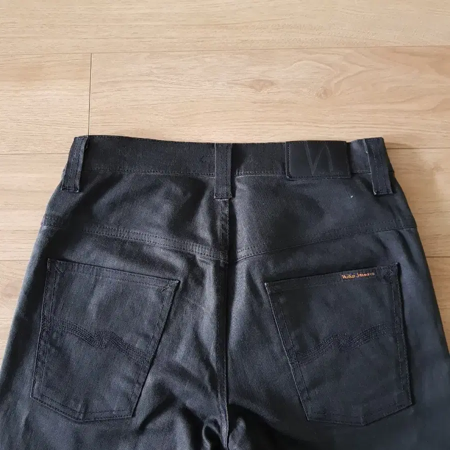 누디진 nudie jeans 씬핀 드블코 드라이블랙코티드 30사이즈