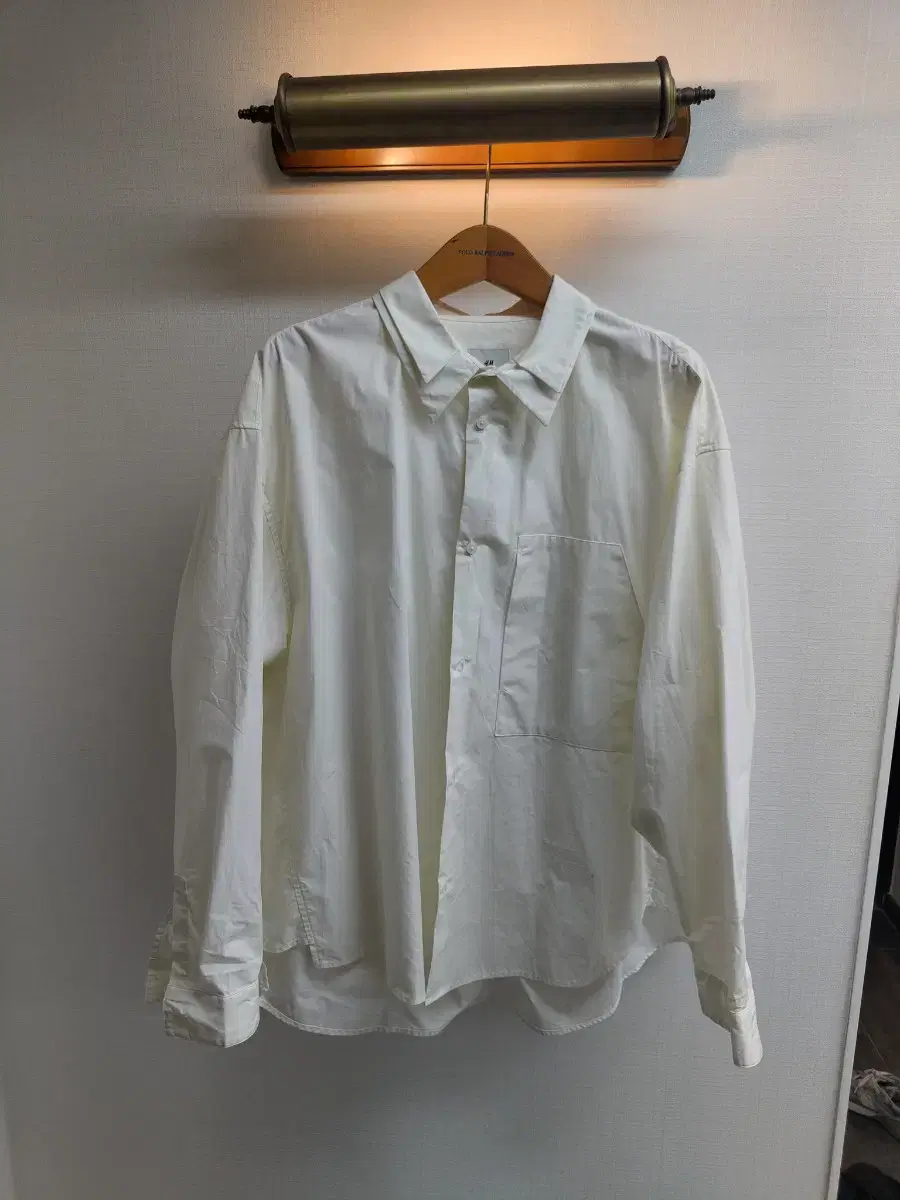 XL) H&M Double Kara Overfit Shirt Sells