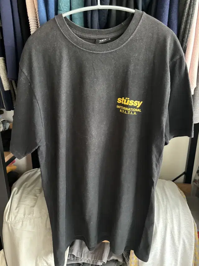 (가격내림) 스튜시 Stussy 반팔 M