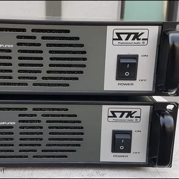 STK VS-20 중고 파워앰프 (4옴 1000W + 1000W)