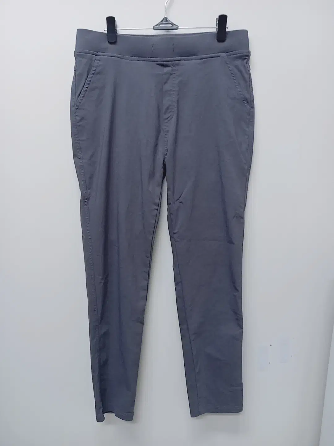 66-77 jin gray span pants