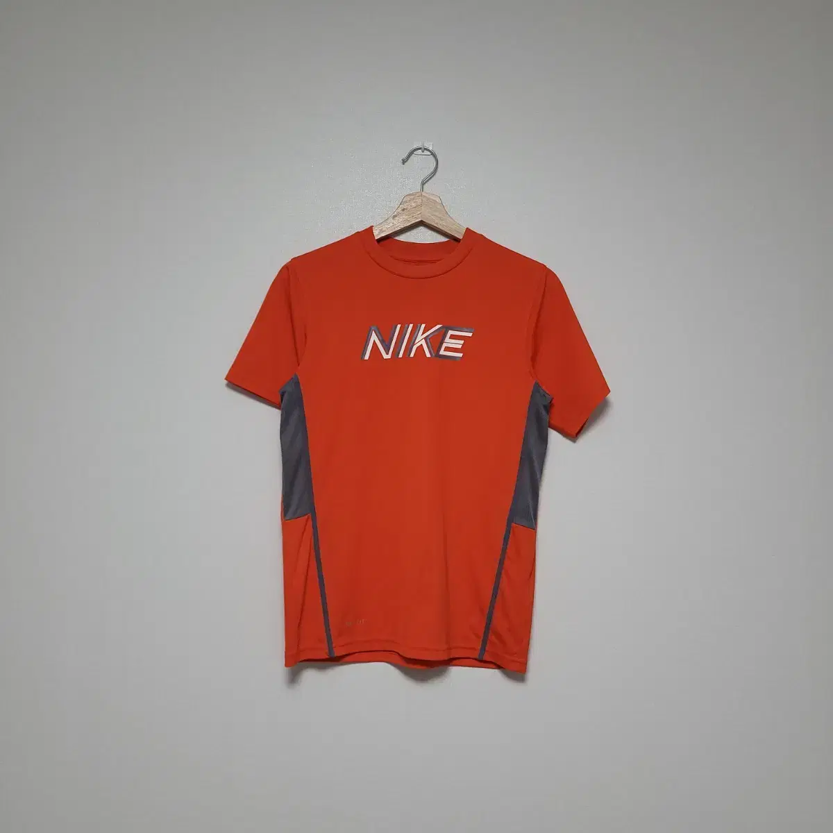 (M)NIKE 나이키 주니어 기능성 반팔 140-150