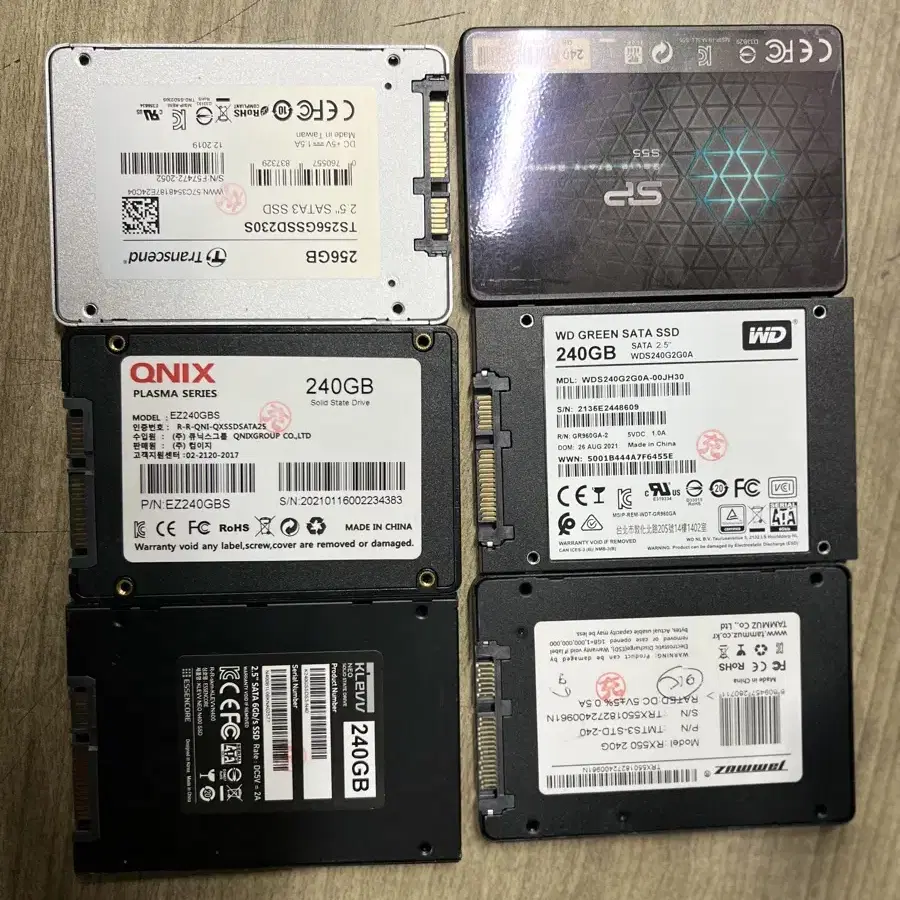 외산 ssd 120-128,240-256 랜덤