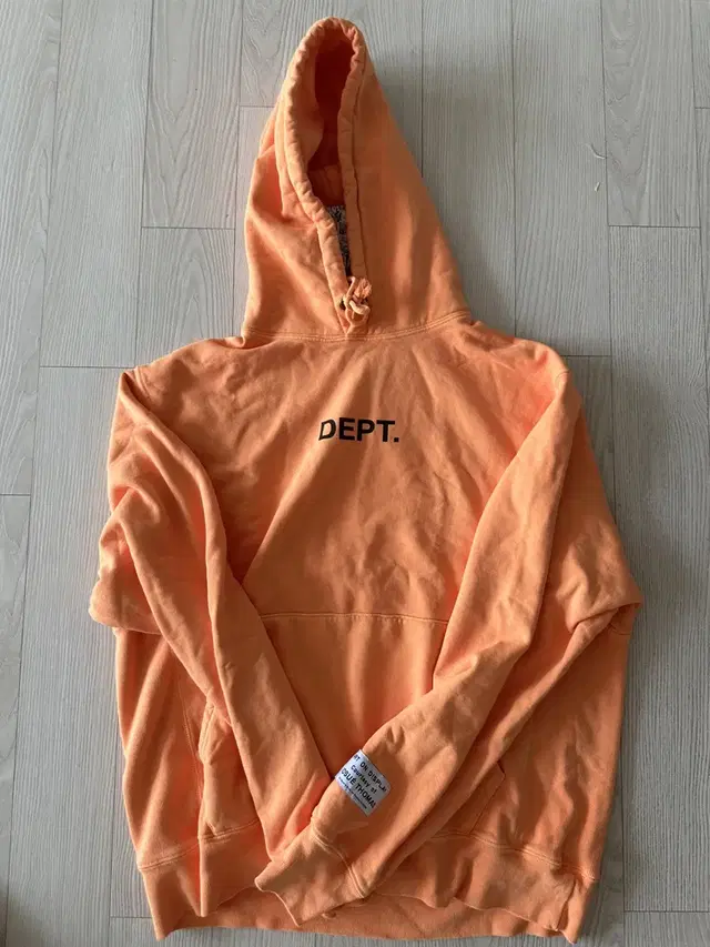 [L] GALLERY DEPT LOGO HOODIE