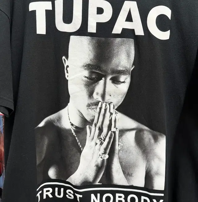 2PAC TRUST NOBODY TEE 투팍 티셔츠