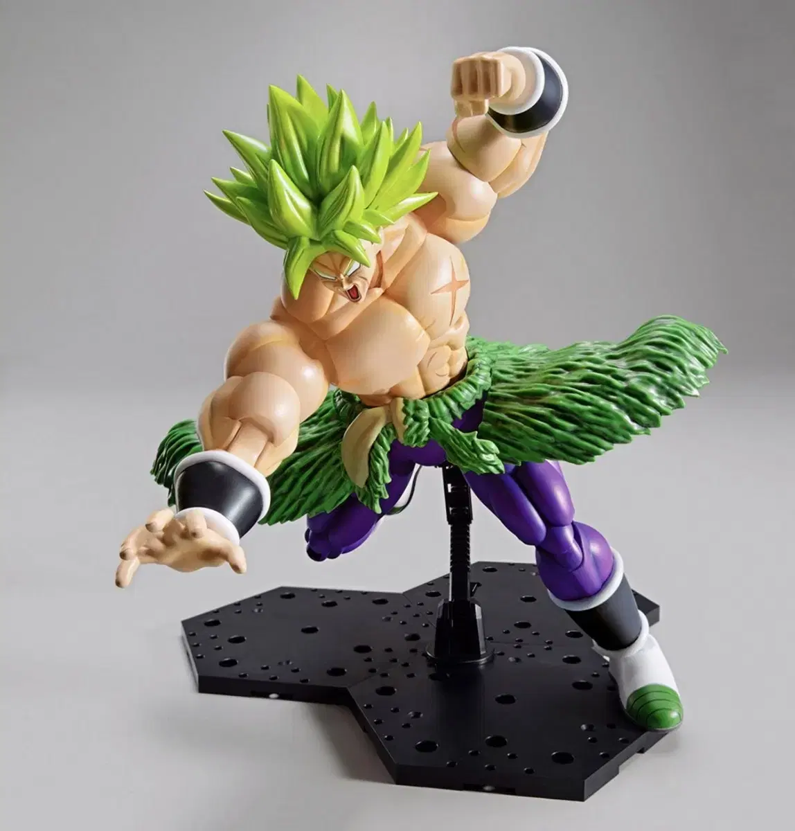 Figureize Standard Super Saiyan Full Power Broly Dragon Ball Resin Statue Gundam