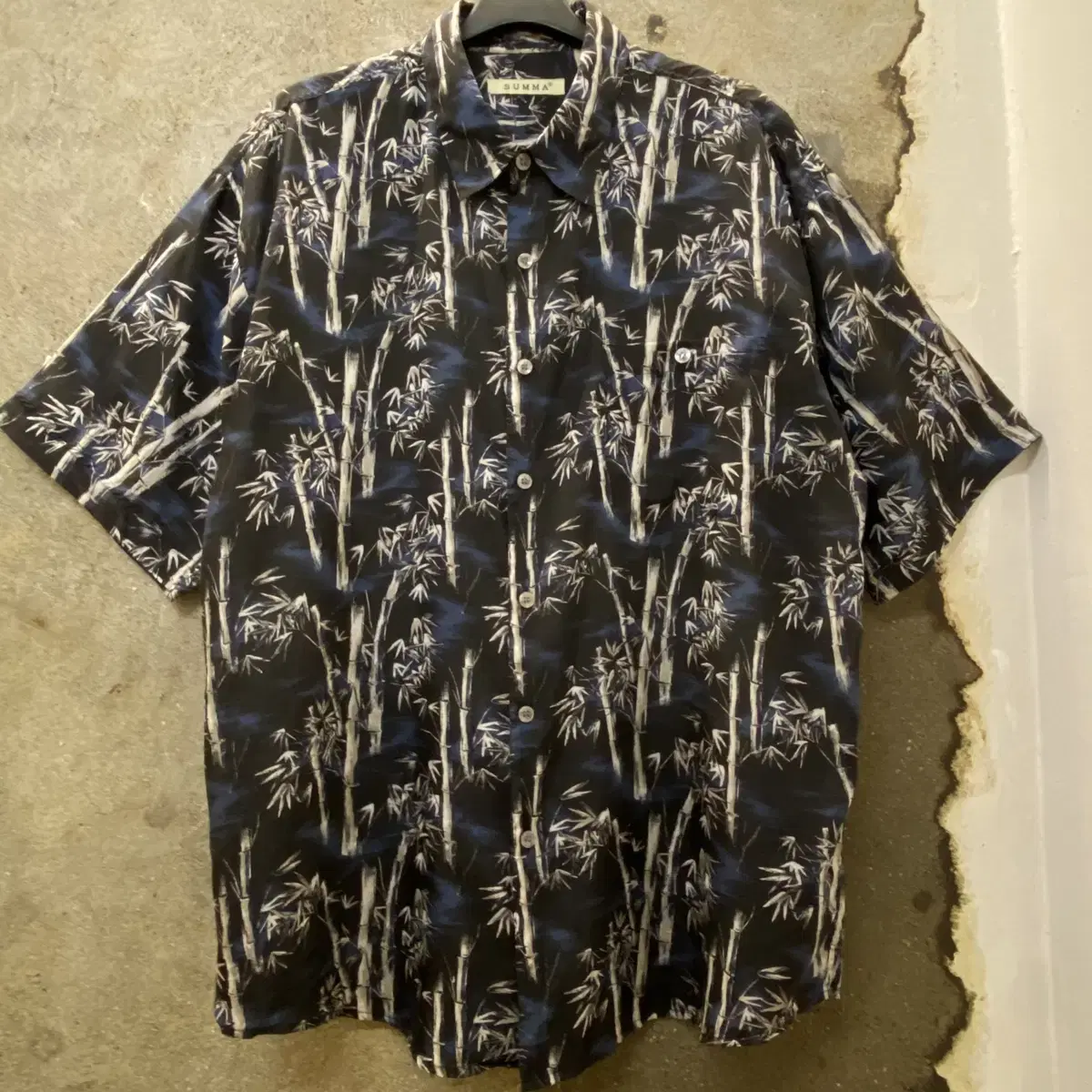 Brand New 90s American Vintage Silk Hawaiian Shirt